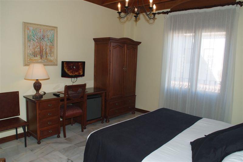 Hotel Palacio De Onate Guadix Exterior photo