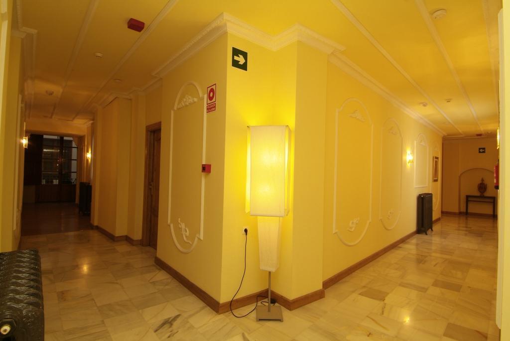 Hotel Palacio De Onate Guadix Exterior photo