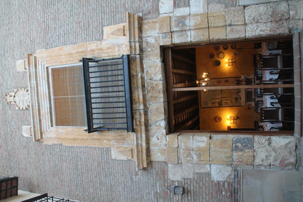 Hotel Palacio De Onate Guadix Exterior photo
