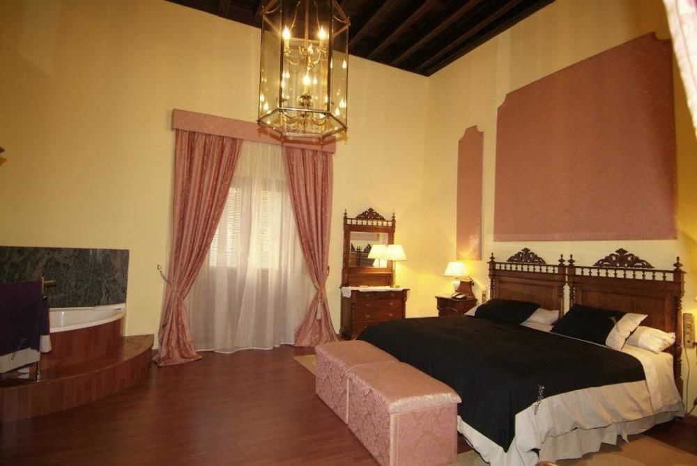 Hotel Palacio De Onate Guadix Exterior photo